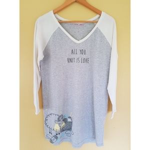 La Vie en Rose Sleepshirt Large